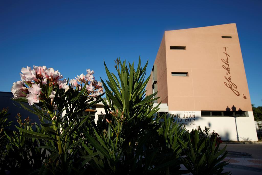 Posada San Juan De La Cruz Fontiveros Exterior photo